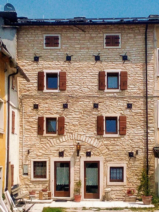 Da Andrea E Raffaella Sant'Anna d'Alfaedo Exterior foto